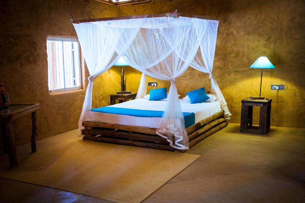 The Saraii Tree Lodge Tissamaharama Exteriör bild