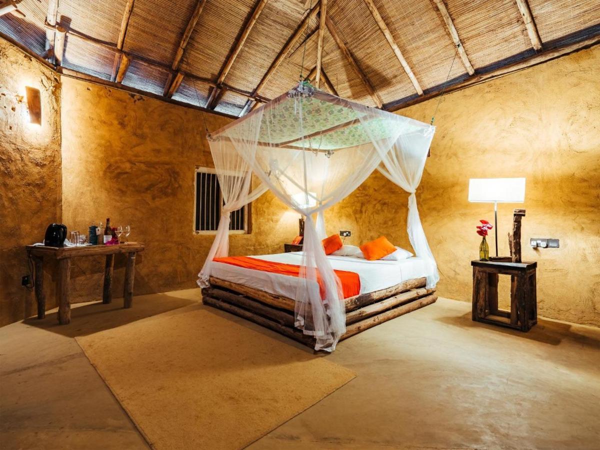 The Saraii Tree Lodge Tissamaharama Exteriör bild
